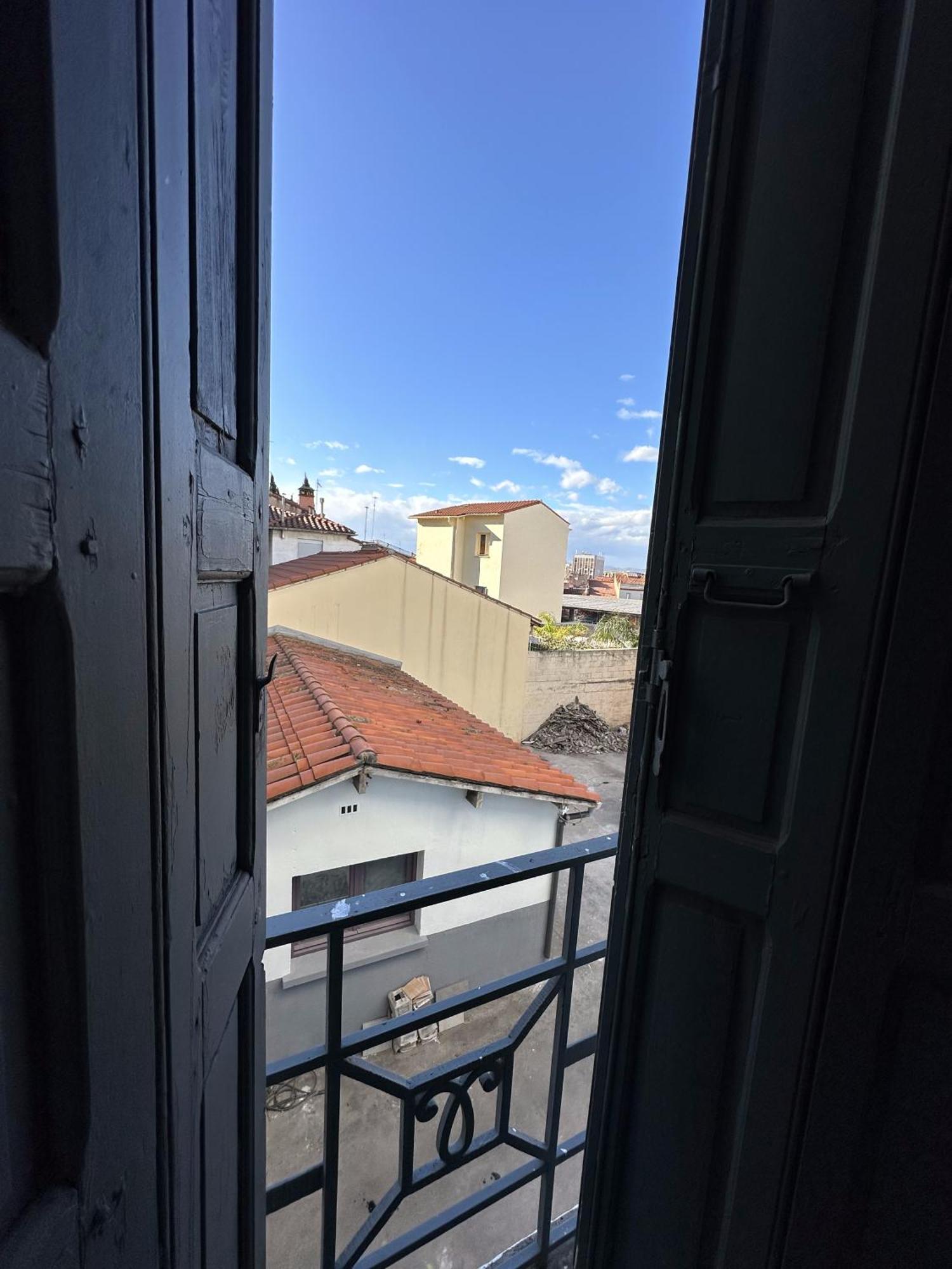 Charmant Studio Avec Balcon Перпинян Екстериор снимка